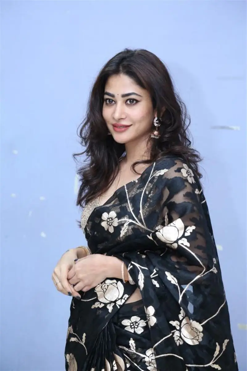 Sonu Thakur Stills in Black Saree